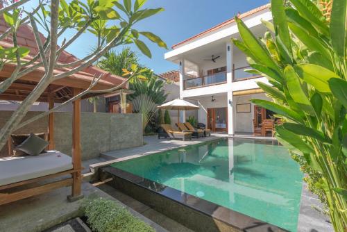 Villa Royal — 4-Star Luxury Hotel in Singaraja, Indonesia