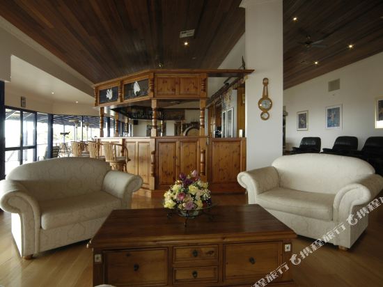 Doyles on the Bay — Kingscote — photo 3