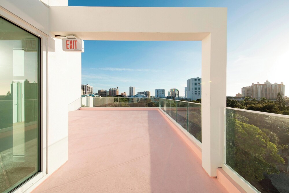 The Sarasota Modern a Tribute Portfolio Hotel - photo 96