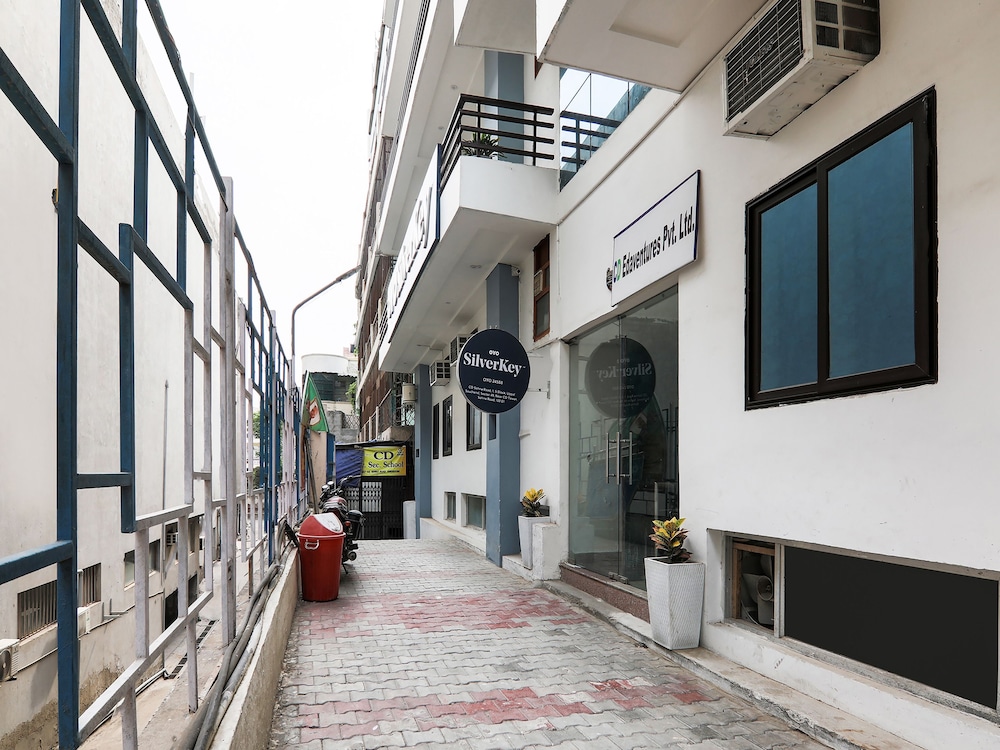 SilverKey Executive stays 24588 CD Sohna Road