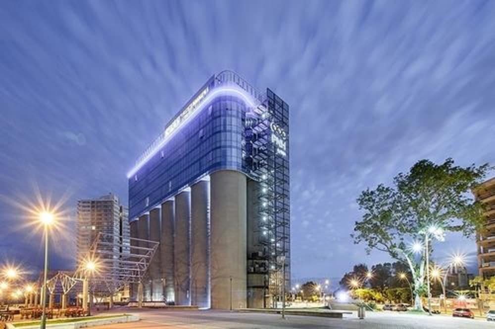 Puerto Norte Design Hotel in Rosario, Argentina