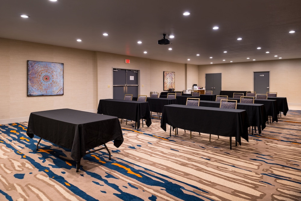 Holiday Inn Express Hotel & Suites Alamogordo Hwy 54 70 by IHG - photo 50