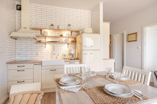 Sunset Resort VI Nadmorska 98A in Grzybowo, Poland