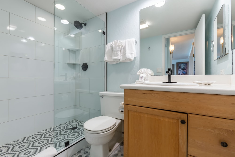 Hololani Resort Vacation Rentals - photo 25