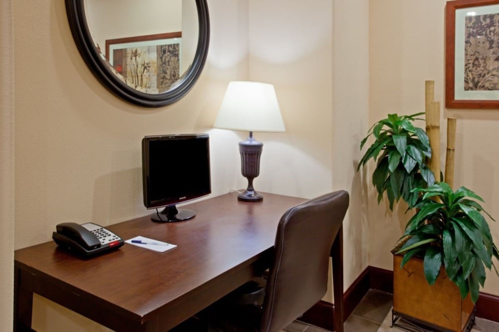 Candlewood Suites League City by IHG - photo 24