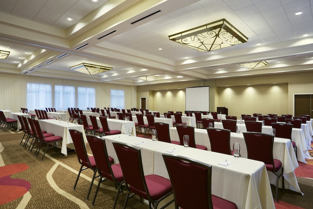 Hilton Garden Inn Auburn - photo 52
