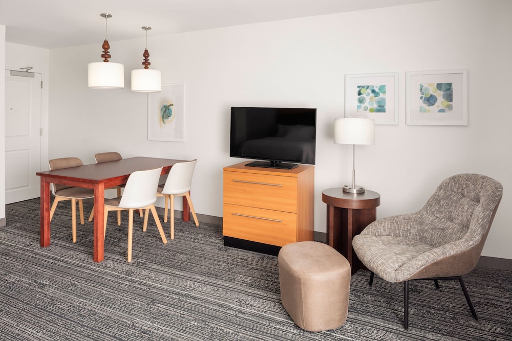 TownePlace Suites by Marriott Bangor - photo 23