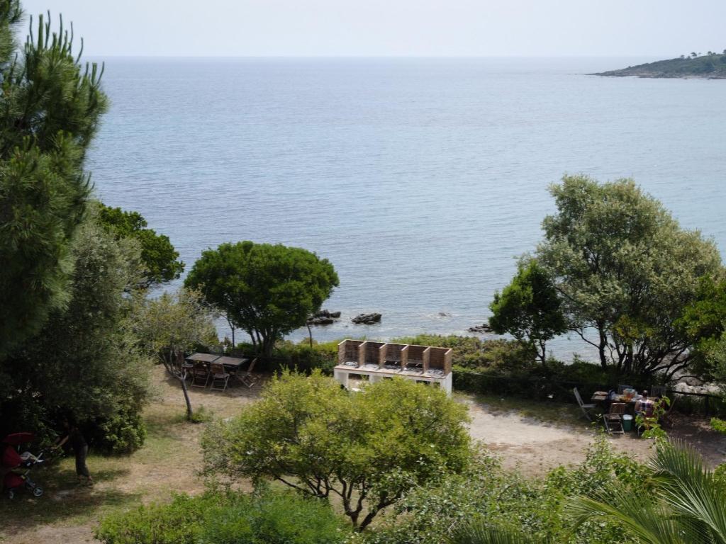 Faounzina Village - carbon neutral hotel in Sari-Solenzara