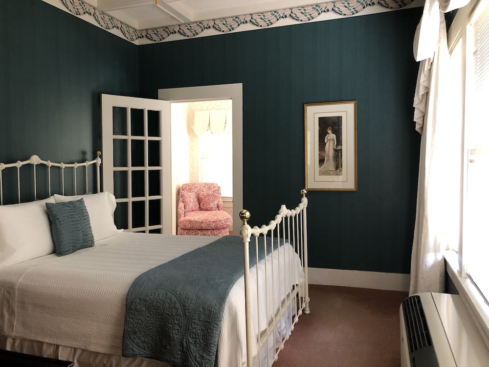 Inn On The River - photo 5