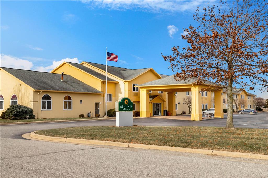 AmericInn by Wyndham Frankfort IN - photo 2