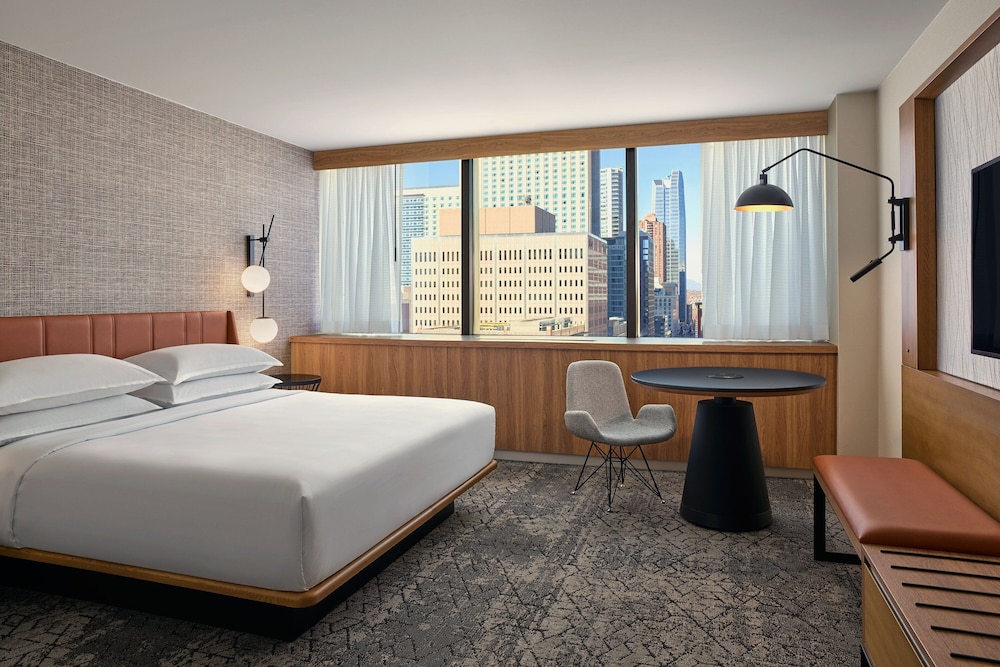 Sheraton Denver Downtown Hotel - photo 25