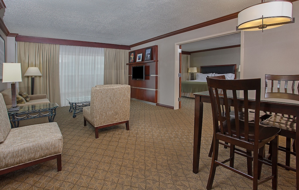 Holiday Inn University Plaza Bowling Green by IHG - photo 6