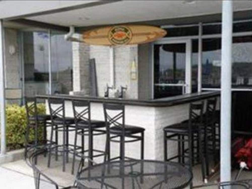 Acropolis Oceanfront Resort - photo 18