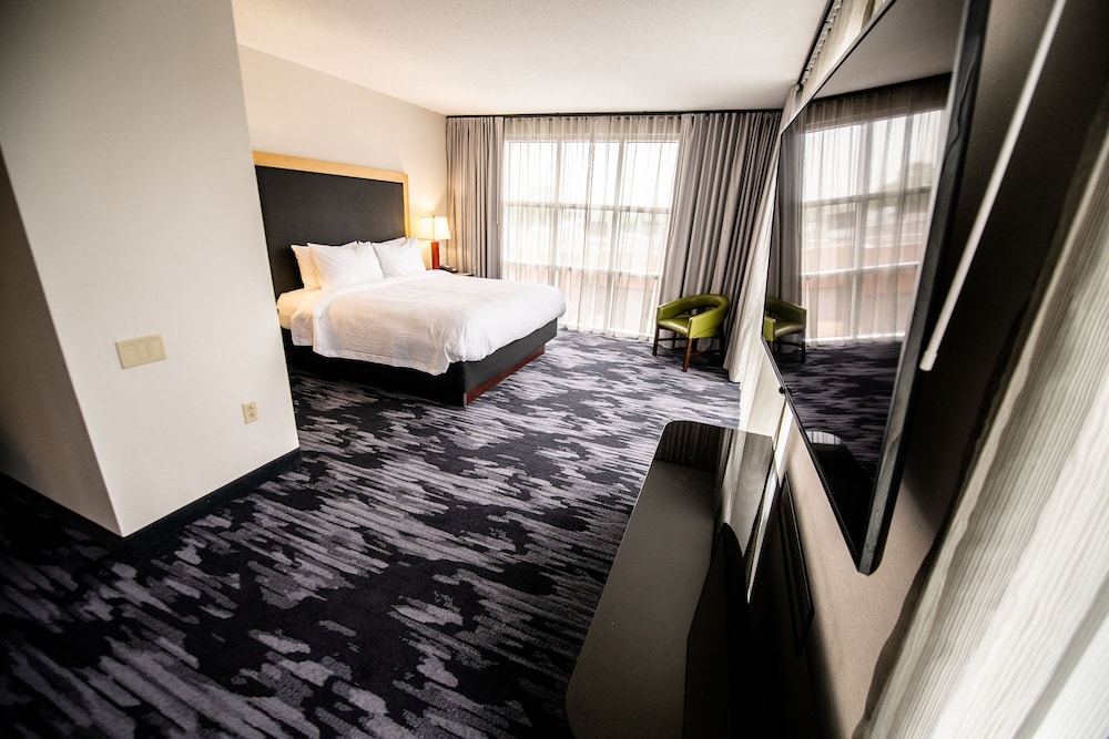 Fairfield Inn & Suites by Marriott Washington Casino Area - photo 11