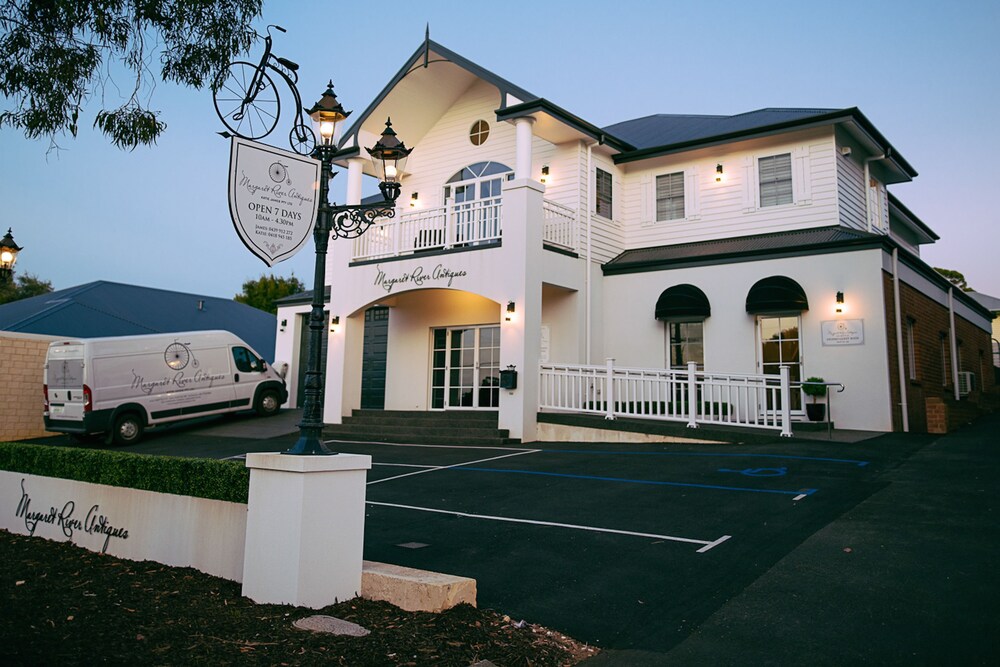 Josephines Luxury Accommodation — Margaret River