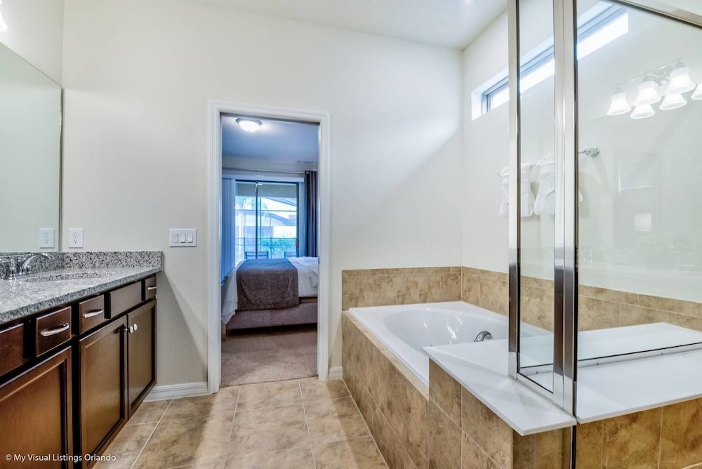 Solterra Resort Brand NEW 5bed Pool Home #5st417 - photo 36