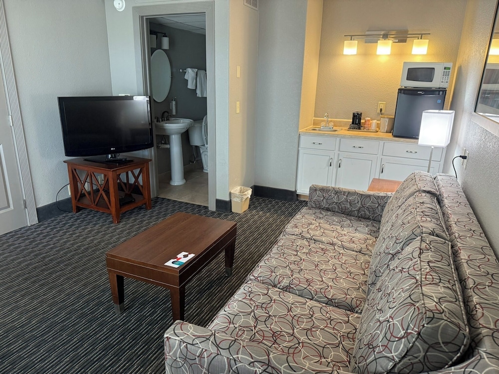 Sonesta Essential Rapid City - photo 26