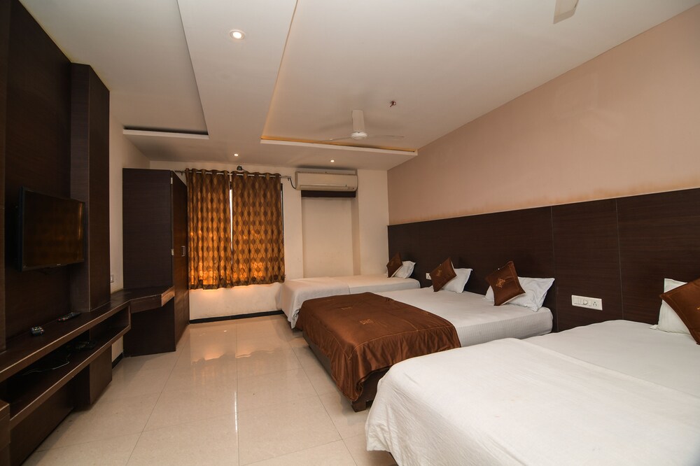 Hotel Shreeram — Ujjain — photo 2