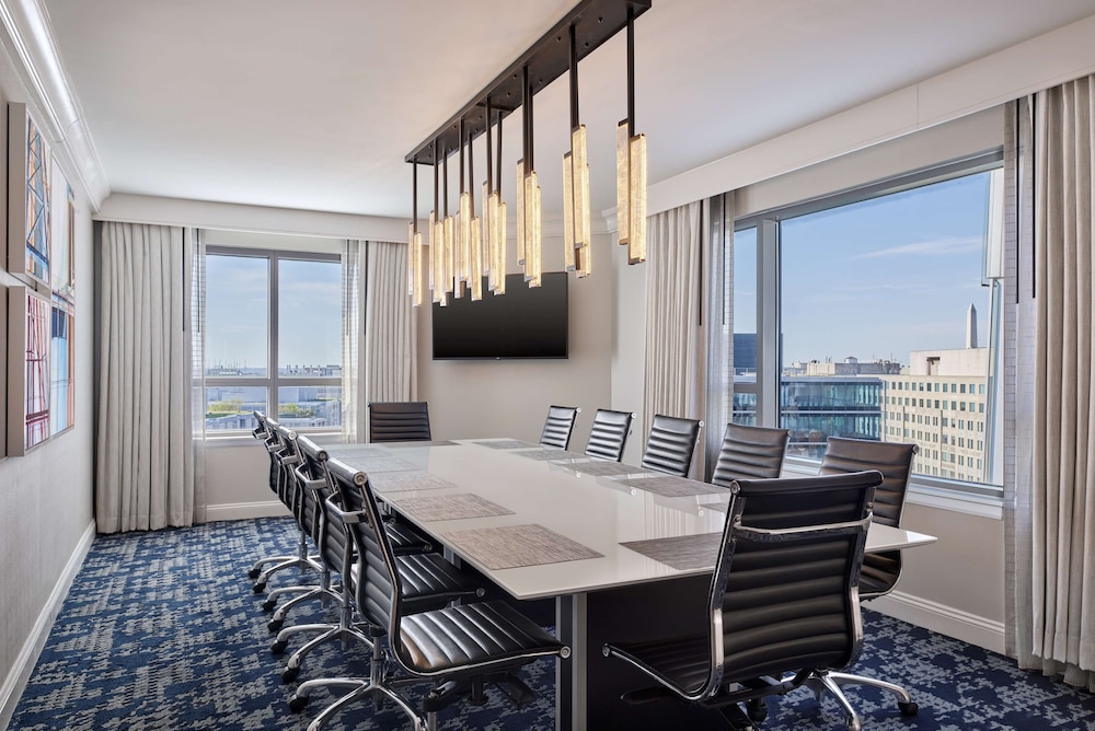 Embassy Suites by Hilton Washington D.C. Convention Center - photo 20