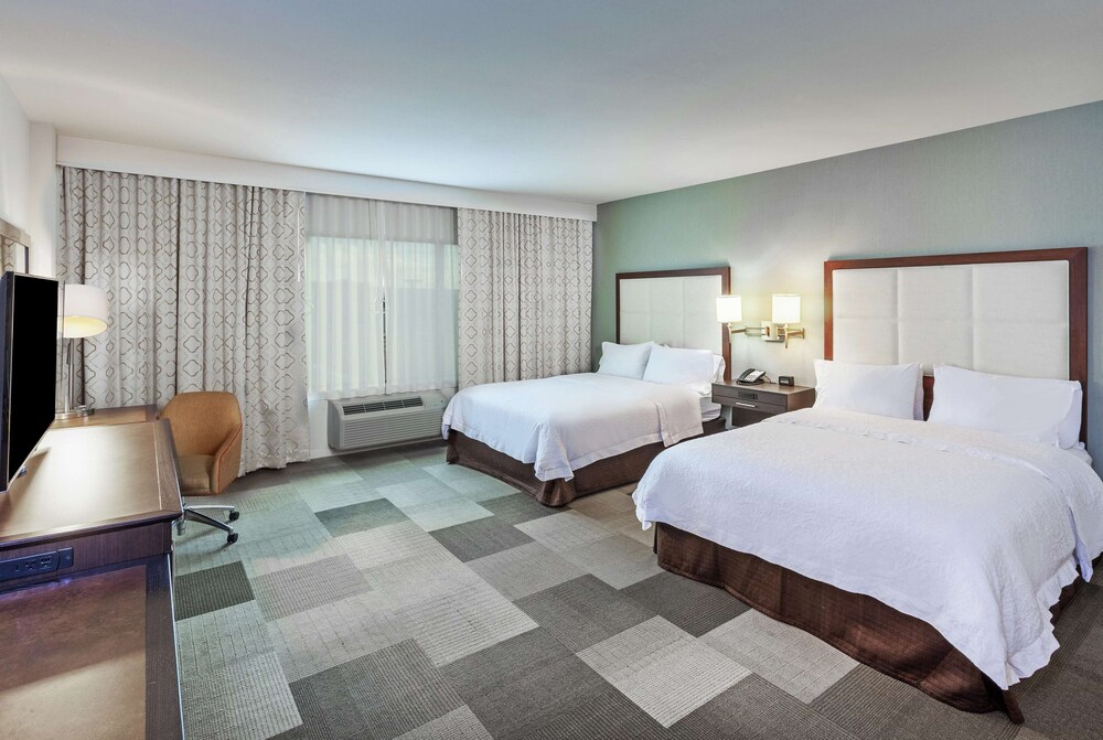 Hampton Inn & Suites by Hilton Houston North IAH - photo 9