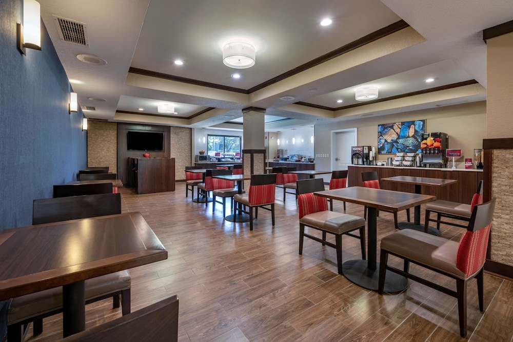 Best Western Plus Orlando East UCF Area - photo 17