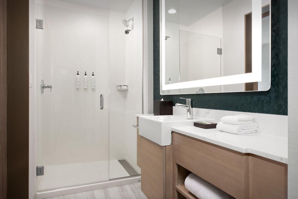 SpringHill Suites by Marriott Sandpoint - photo 26