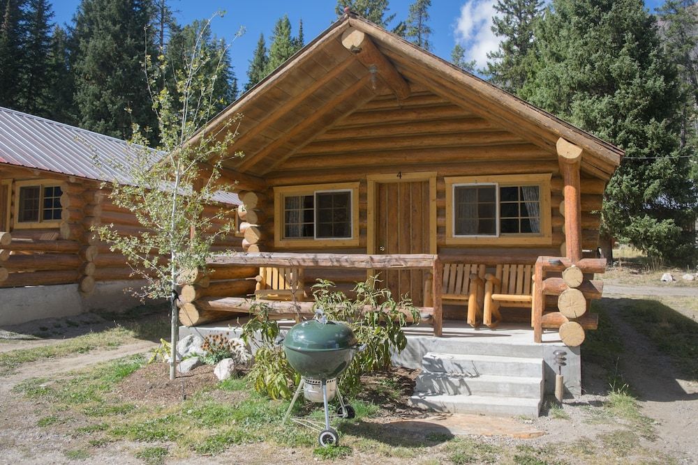 Silver Gate Lodging - photo 4