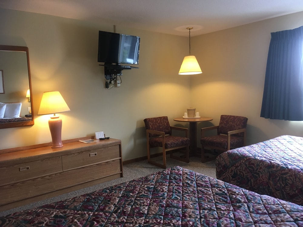 Value Host Motor Inn - photo 9