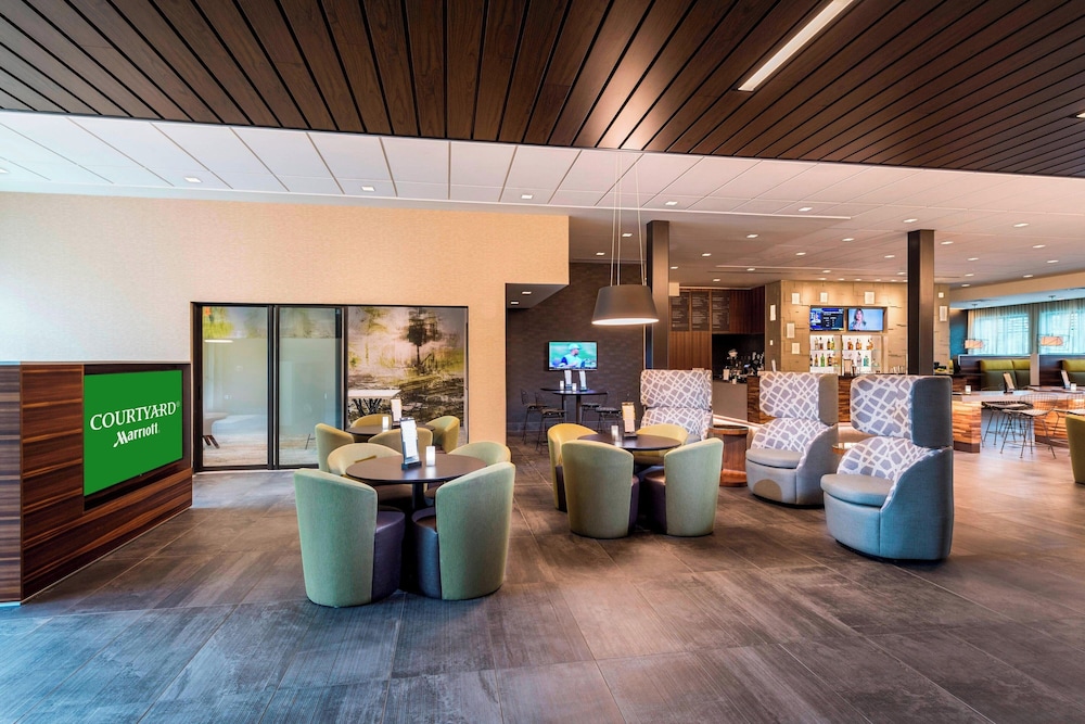 Courtyard by Marriott Tampa Northwest Veterans Expressway - photo 3