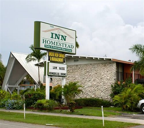 Peaks Hotel and Suites - photo 9