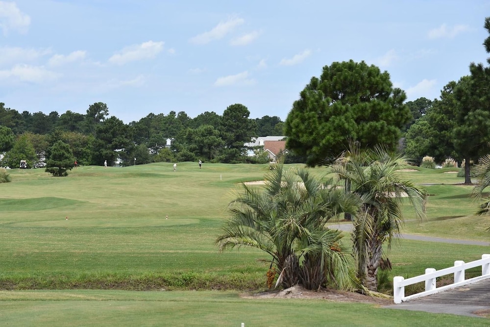 Family Friendly Brunswick Plantation Villa 1609 with Great Resort Amenities by RedAwning - photo 26