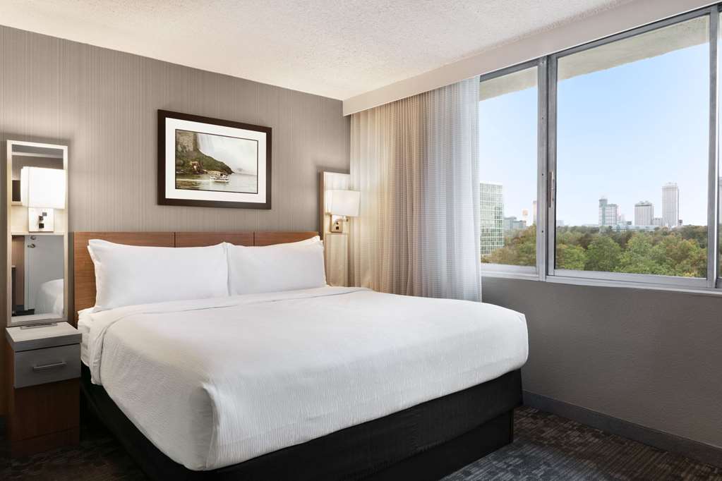 Wyndham Garden at Niagara Falls - photo 17