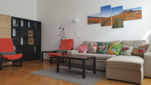 Jolanda Apartment — 4-Star Luxury Hotel in Budapest, Hungary