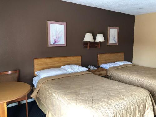 America's Best Inn - photo 35