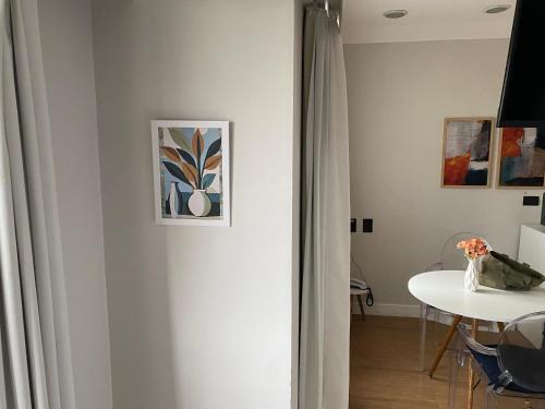 Flat Estiloso em frente ao Aeroporto de Congonhas in Sao Paulo, Brasil