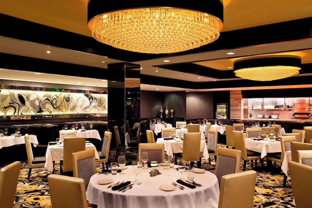 Sheraton Inner Harbor - photo 22