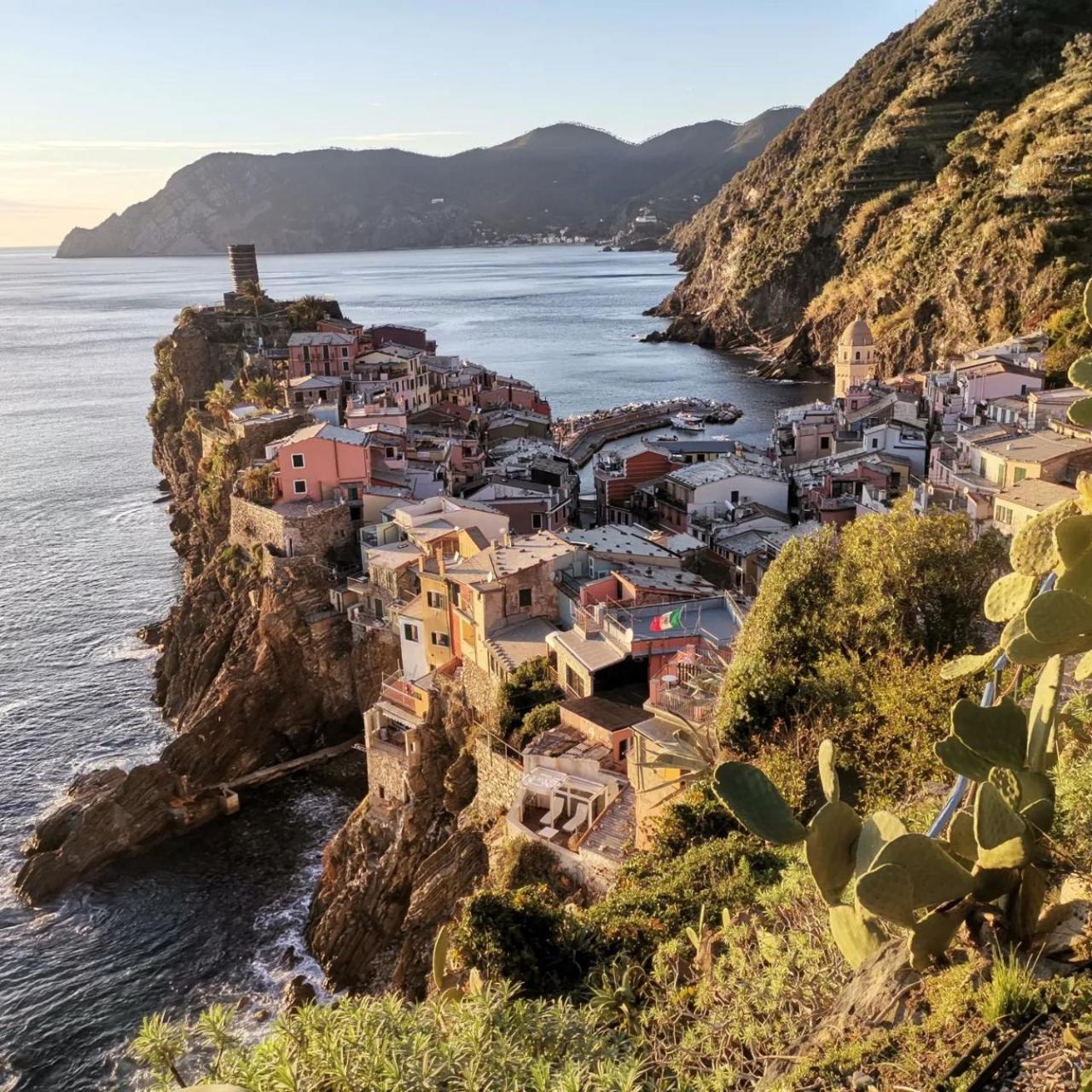 Appartamento Linda a Pochi Passi Dal Mare 011030 Lt 0357 — 4-Star Luxury Hotel in Vernazza, Italy