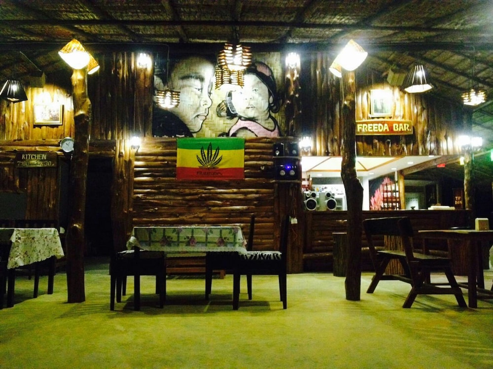 Freeda Resort Koh Jum in Nuea Khlong, Thailand