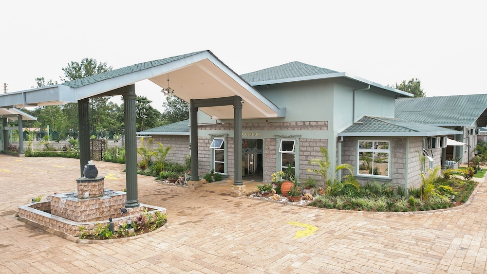 Abai Lodges and Spa in Sagana, Kenya