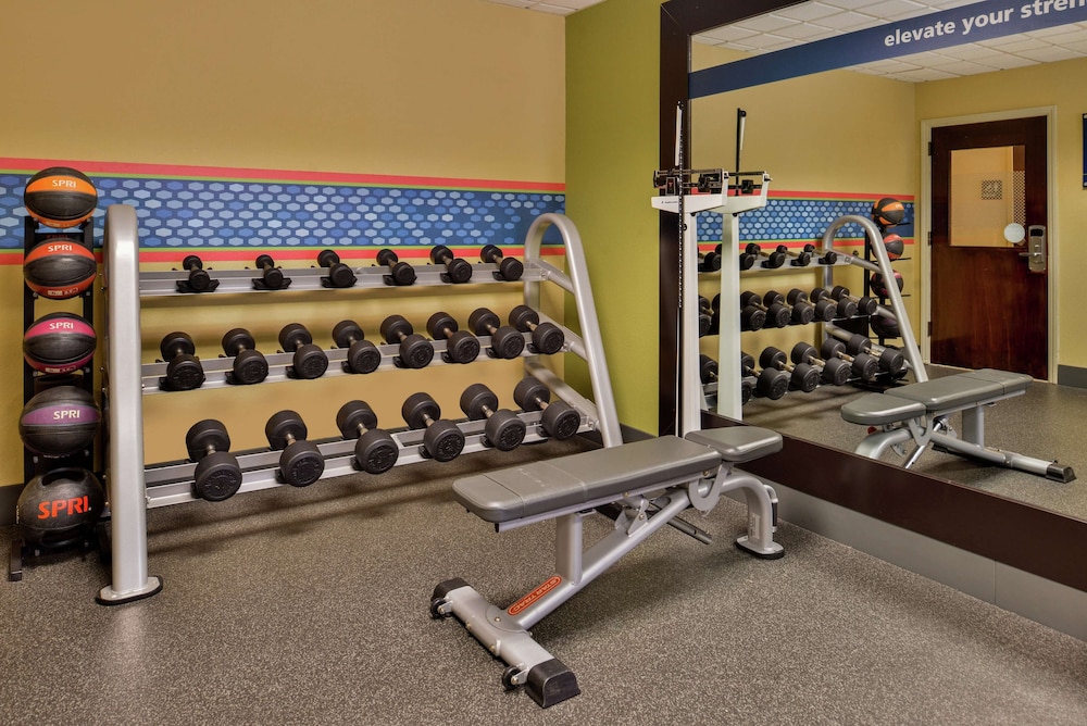 Hampton Inn Raleigh Clayton I 40 - photo 25