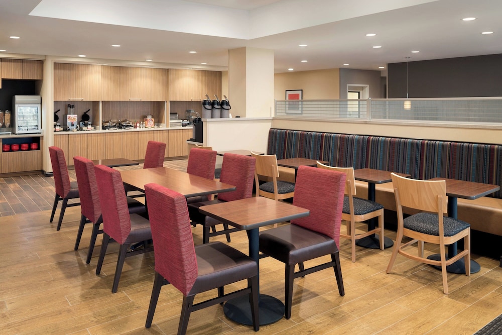 TownePlace Suites by Marriott Minooka - photo 23