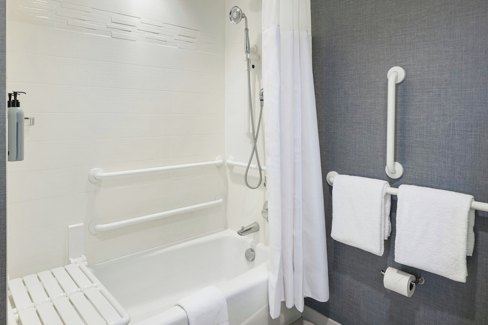 Residence Inn Ann Arbor Downtown - photo 31