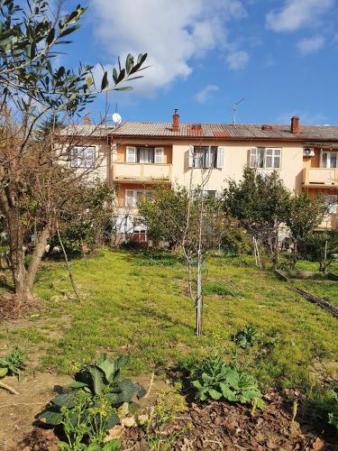 Apartments with parking space Palit Rab 18681 — 4-Star Luxury Hotel in Rab, Croatia
