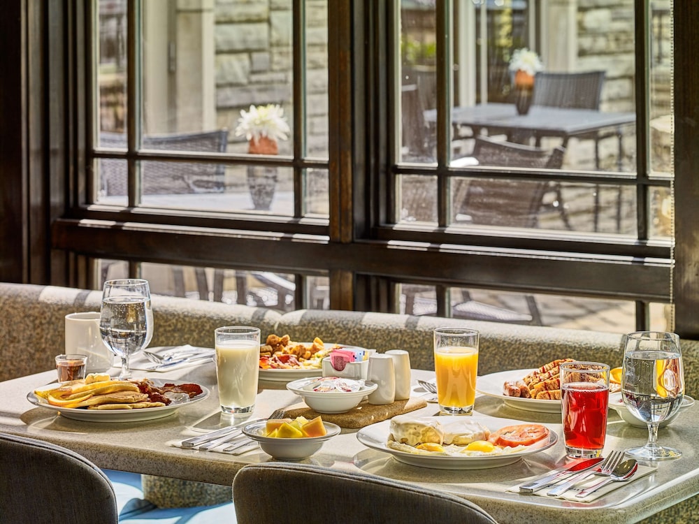 Hilton Garden Inn Gatlinburg - photo 25