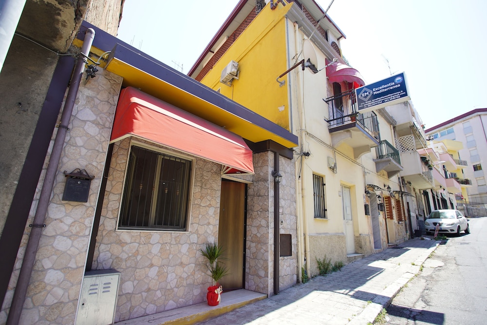 Excellentia Mediterranea — 4-Star Luxury Hotel in Reggio Calabria, Italy