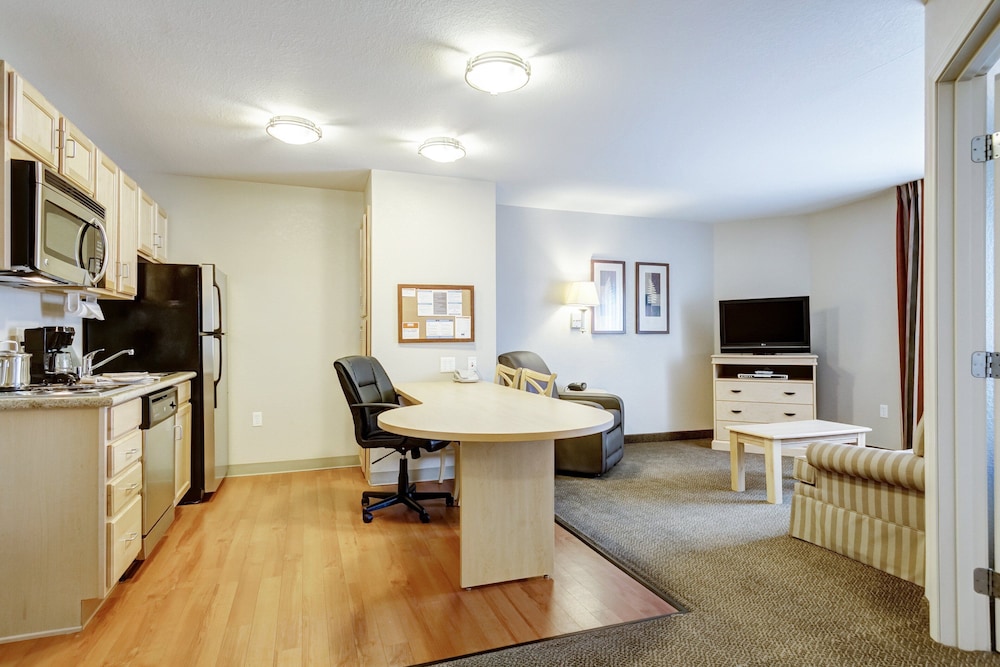 Candlewood Suites Paducah by IHG - photo 33