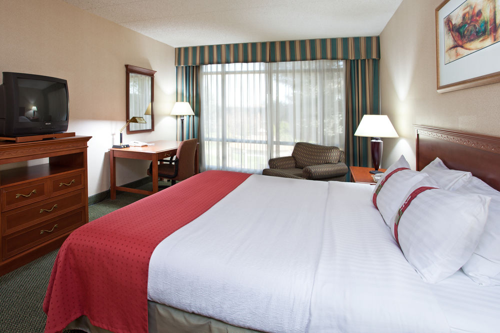 Wyndham Garden Southgate - photo 10