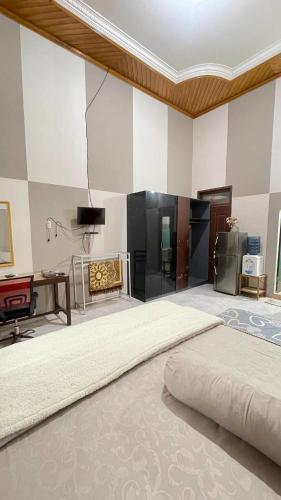Homestay Yaa Syafi — 4-Star Luxury Hotel in Bireun, Indonesia