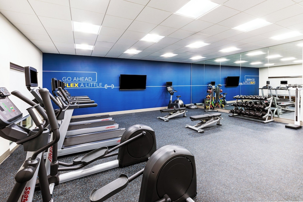 Holiday Inn Express & Suites Senatobia I 55 by IHG - photo 23