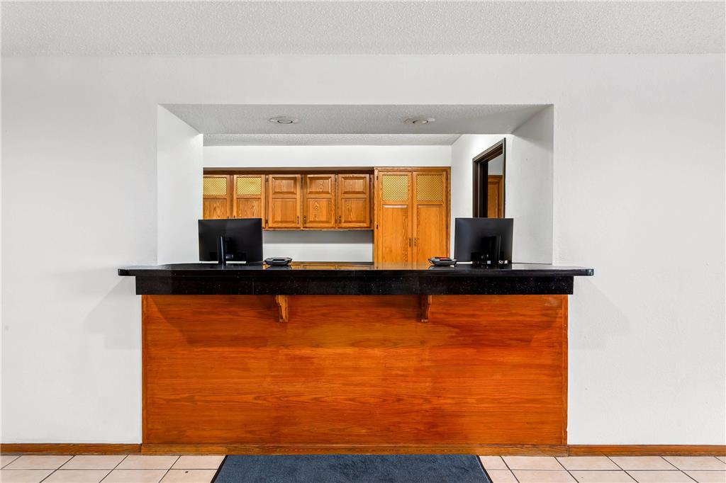 Quality Inn & Suites Howe Sturgis - photo 8